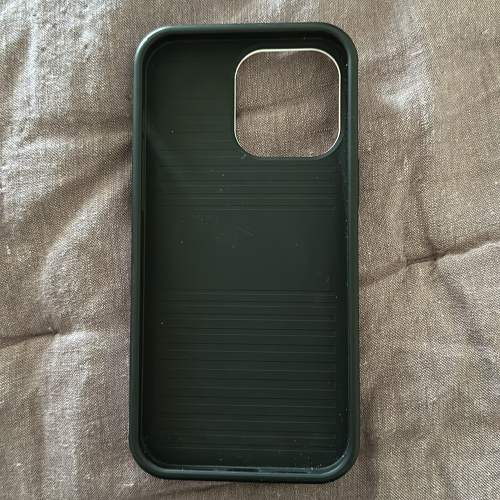 Heart ❤️ ❤️ ❤️ Pattern Mag Safe iPhone Case - Picture 2 of 3